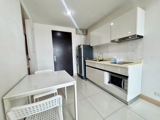Condo en alquiler de 1 habitaciones en Phra Khanong, Bangkok