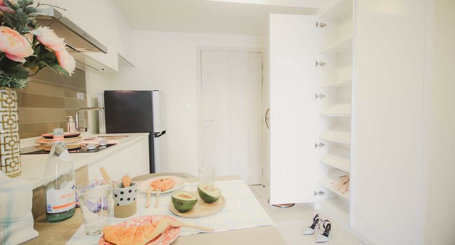 Condo en alquiler de 1 habitaciones en Huai Khwang, Bangkok