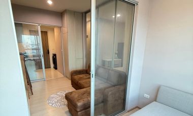 For rent 1 bed condo in Mueang Samut Prakan, Samut Prakan