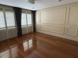 À vendre 4 chambres maison de ville à Bang Kho Laem, Bangkok