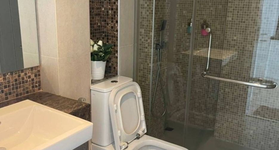 For sale studio condo in Bang Lamung, Chonburi