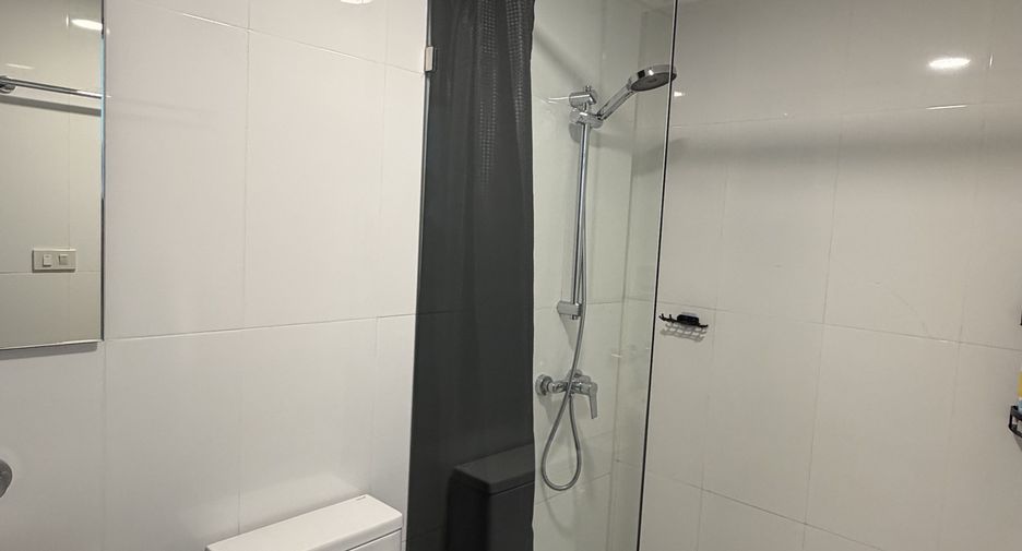 For sale 2 ベッドルーム condo in Pathum Wan, Bangkok