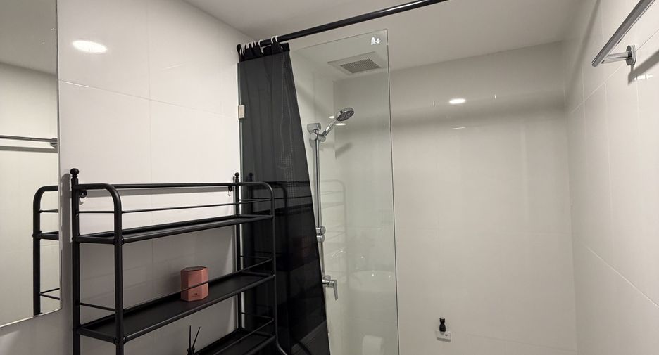 For sale 2 ベッドルーム condo in Pathum Wan, Bangkok
