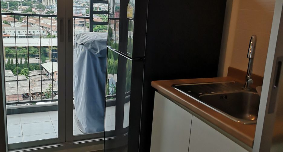 À vendre 1 chambre condo à Bang Kapi, Bangkok