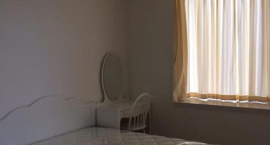 Wohnung zum Kauf mit 2 Zimmer in Huai Khwang, Bangkok