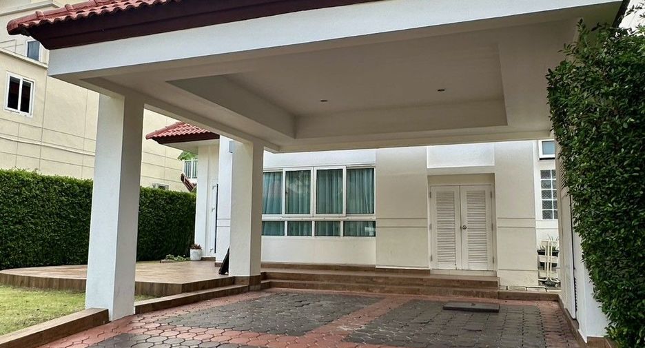 For rent 3 bedrooms house in Prawet, Bangkok