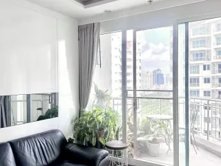 For sale 2 bedrooms condo in Huai Khwang, Bangkok