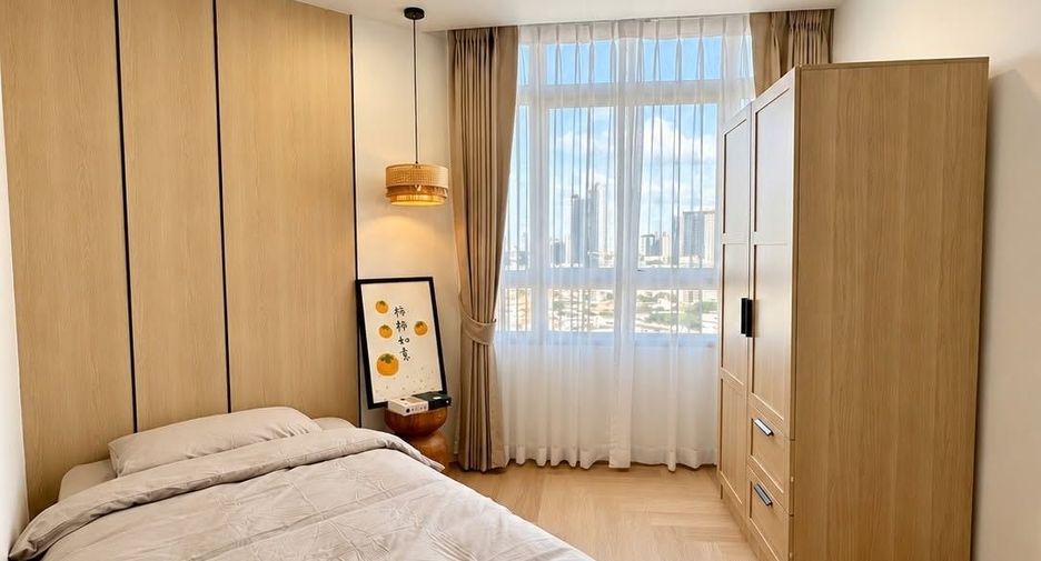 For sale 2 bedrooms condo in Bang Kapi, Bangkok