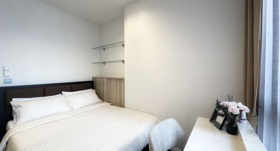 Wohnung zur Miete mit 2 Zimmer in Pathum Wan, Bangkok