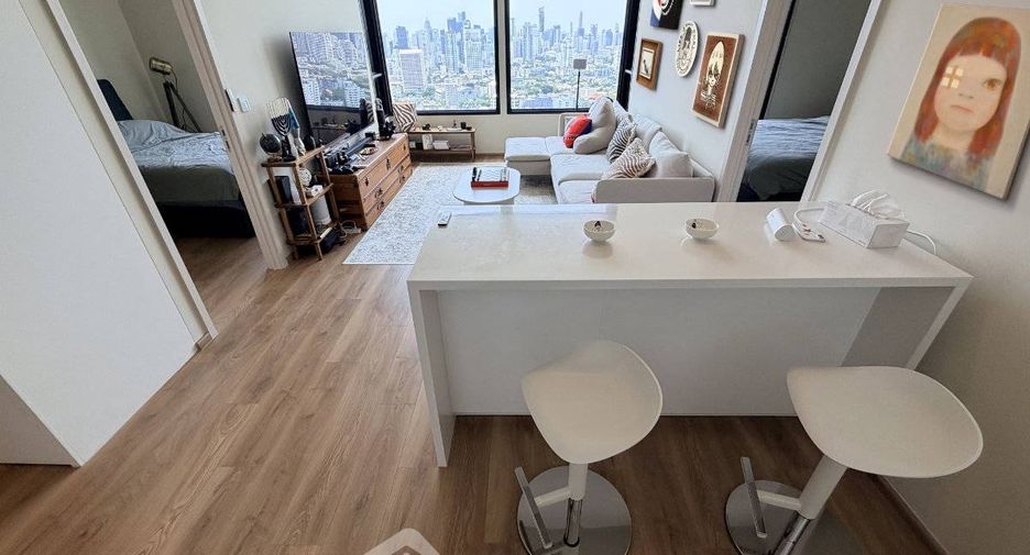 For sale 2 bedrooms condo in Watthana, Bangkok