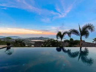 For sale and for rent 4 bedrooms villa in Ko Samui, Surat Thani