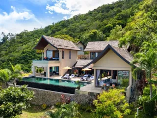 For sale and for rent 4 bedrooms villa in Ko Samui, Surat Thani