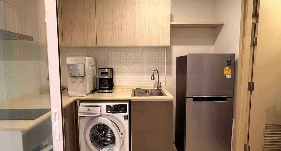 Wohnung zum Kauf mit 1 Zimmer in Phra Khanong, Bangkok