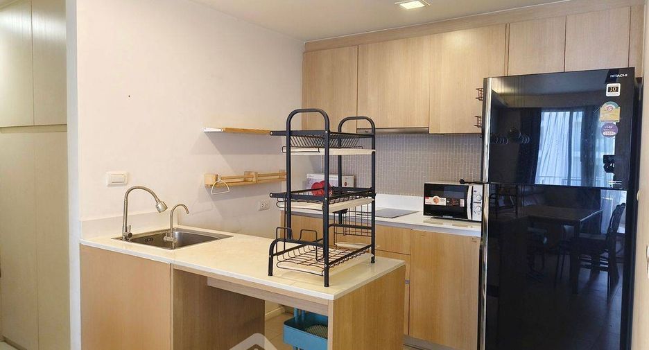 À louer 2 chambres condo à Watthana, Bangkok