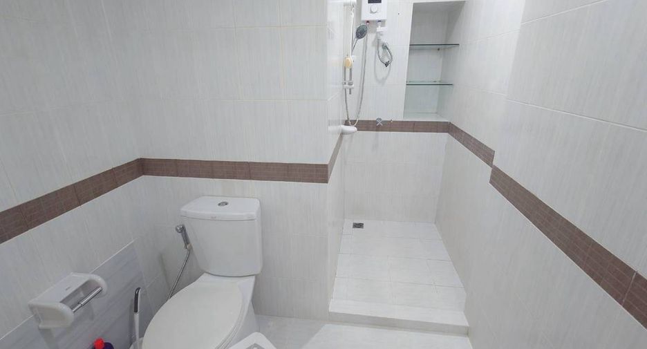 For rent 2 ベッドルーム condo in Din Daeng, Bangkok