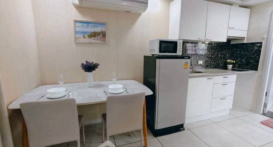 Wohnung zur Miete mit 1 Zimmer in Bang Lamung, Chonburi