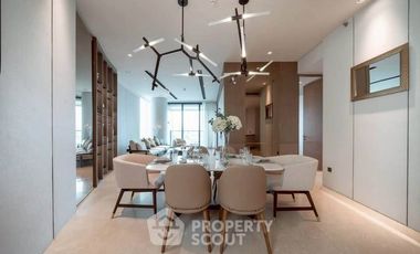 For rent 2 bedrooms condo in Khlong San, Bangkok