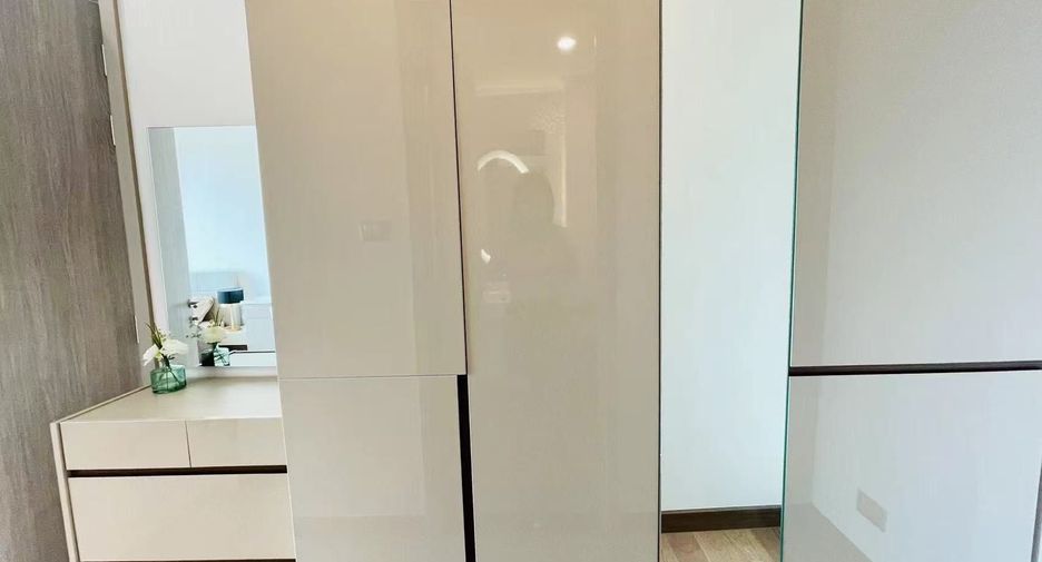 For sale and for rent 2 bedrooms condo in Watthana, Bangkok