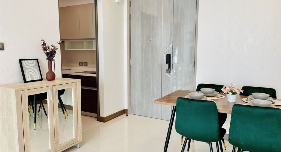 For sale and for rent 2 bedrooms condo in Watthana, Bangkok
