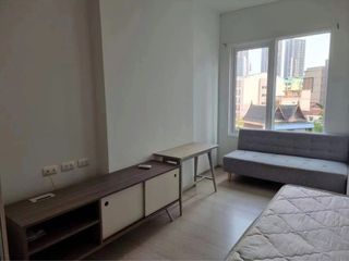 À vendre studio condo à Huai Khwang, Bangkok