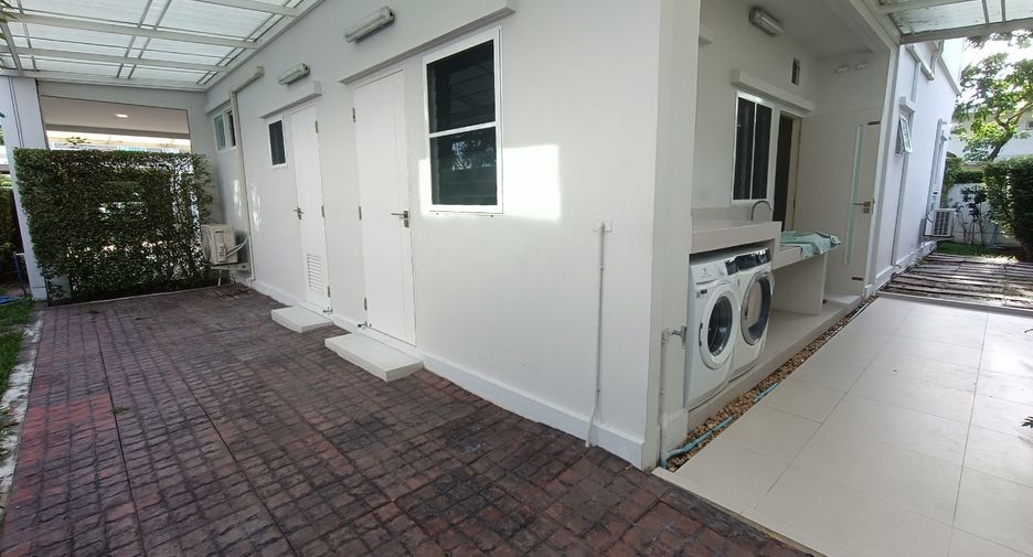 For sale and for rent 4 bedrooms house in Prawet, Bangkok