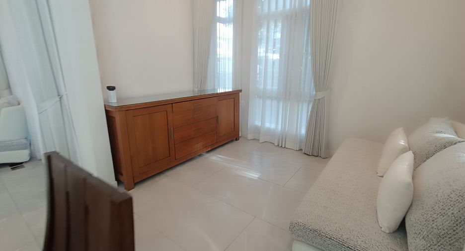 For sale and for rent 4 bedrooms house in Prawet, Bangkok