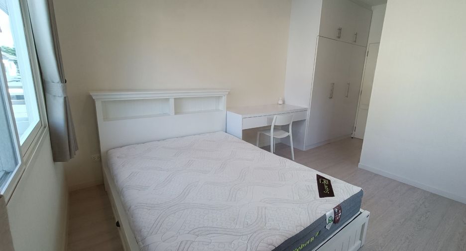 For sale and for rent 4 bedrooms house in Prawet, Bangkok