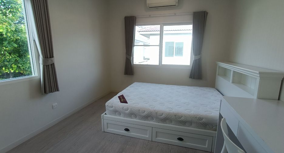 For sale and for rent 4 bedrooms house in Prawet, Bangkok