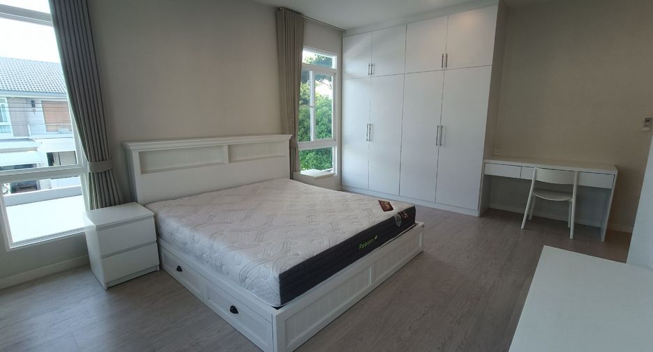 For sale and for rent 4 bedrooms house in Prawet, Bangkok