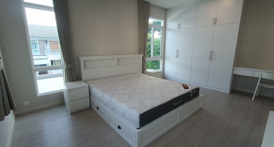 For sale and for rent 4 bedrooms house in Prawet, Bangkok