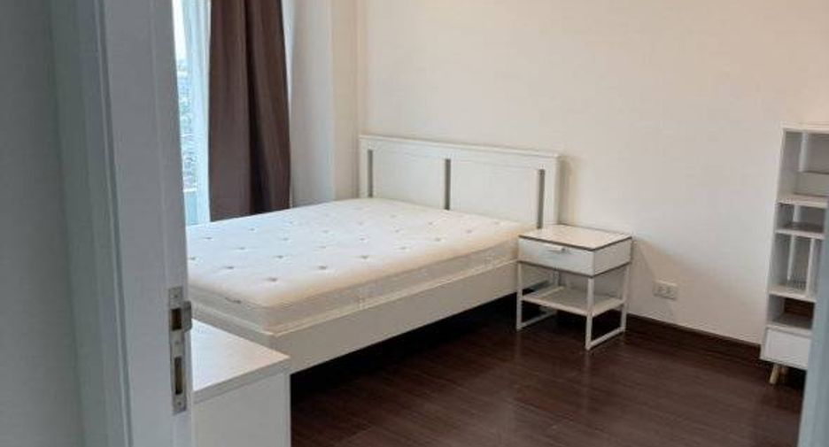For rent 3 ベッドルーム condo in Bang Kapi, Bangkok