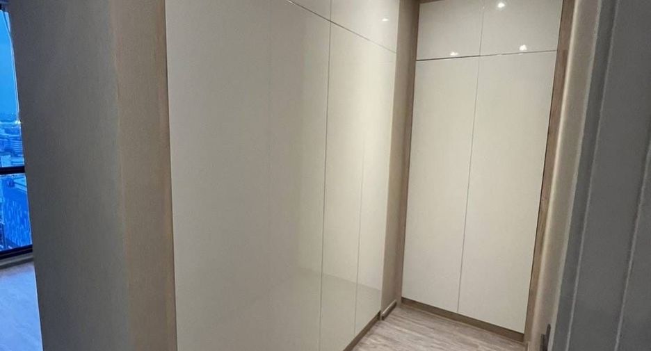 Wohnung zur Miete mit 2 Zimmer in Watthana, Bangkok