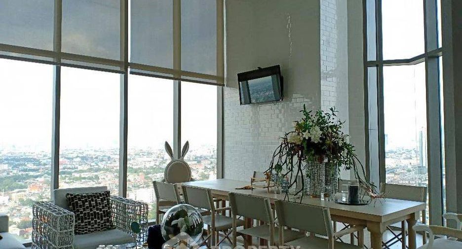 For sale 1 bed condo in Thon Buri, Bangkok