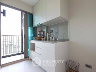 For sale 1 bed condo in Thon Buri, Bangkok