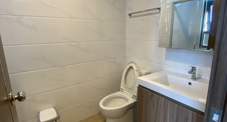 Condo en venta de 2 habitaciones en Huai Khwang, Bangkok