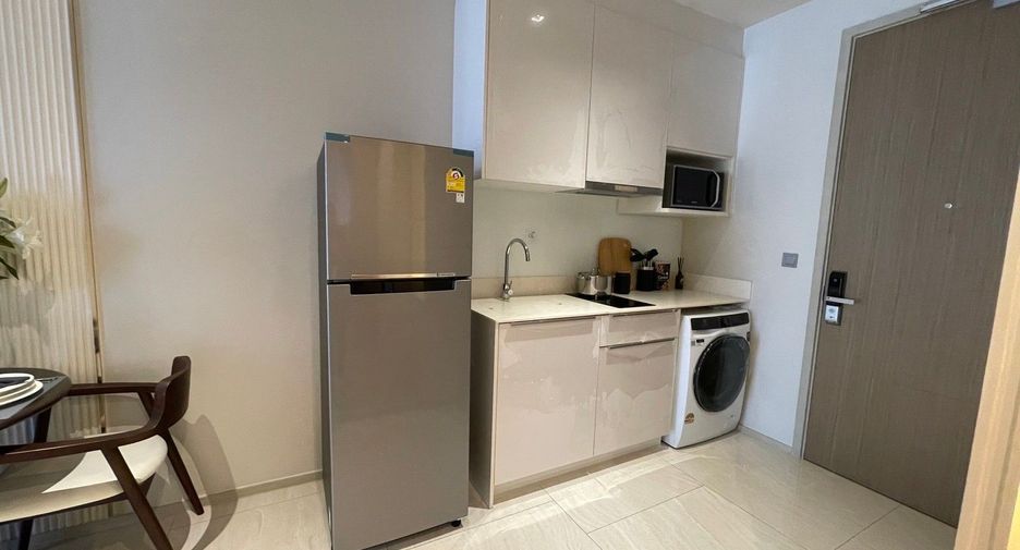 For rent 1 Beds condo in Bang Rak, Bangkok
