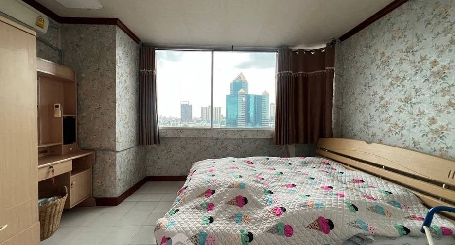 À vendre 2 chambres condo à Chatuchak, Bangkok