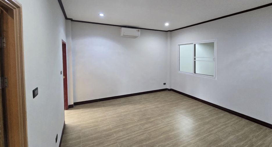 Haus zum Kauf mit 6 Zimmer in Hua Hin, Prachuap Khiri Khan