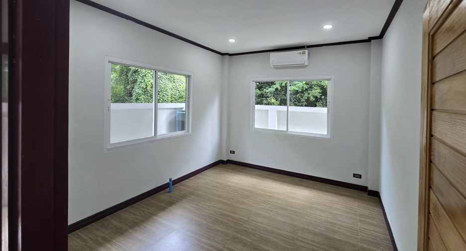 Haus zum Kauf mit 6 Zimmer in Hua Hin, Prachuap Khiri Khan