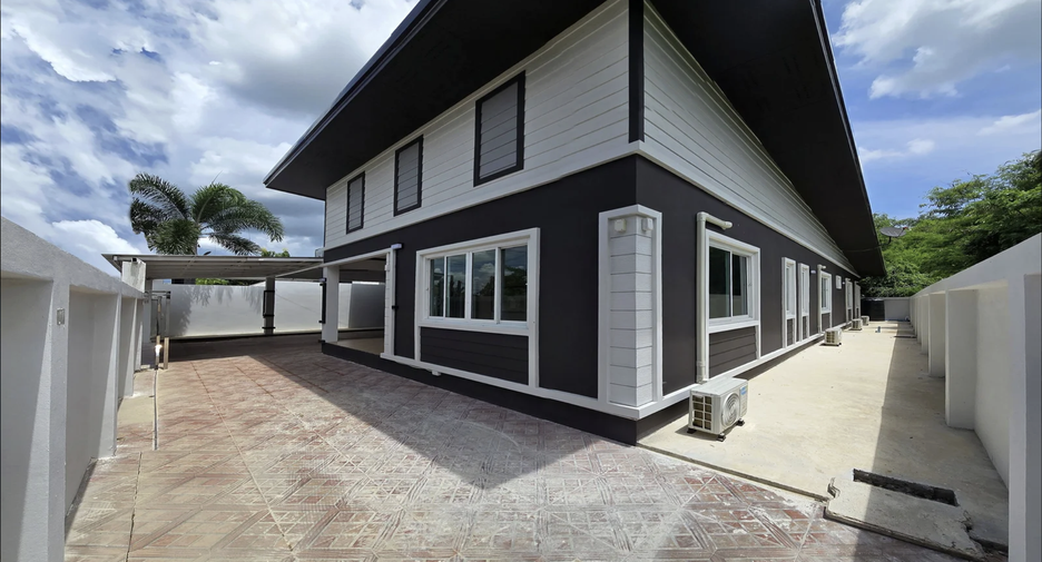 Haus zum Kauf mit 6 Zimmer in Hua Hin, Prachuap Khiri Khan