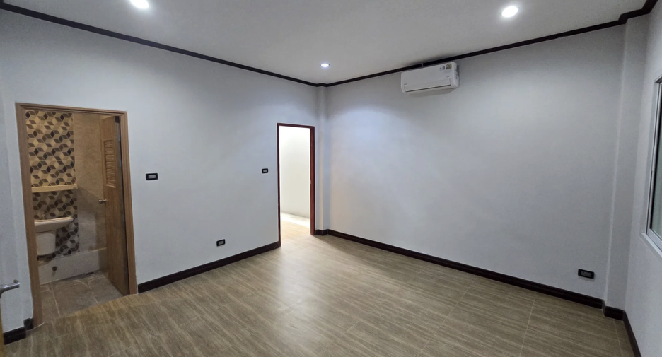 Haus zum Kauf mit 6 Zimmer in Hua Hin, Prachuap Khiri Khan