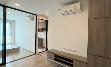 For sale 1 bed condo in Mueang Samut Prakan, Samut Prakan