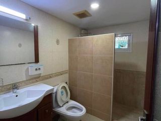 Condo en venta de 2 habitaciones en Suan Luang, Bangkok