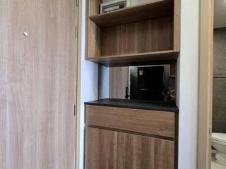 出售 1 卧室 公寓 在 Phasi Charoen, 曼谷