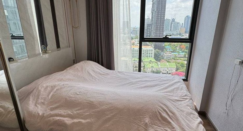 À vendre 2 chambres condo à Khlong Toei, Bangkok