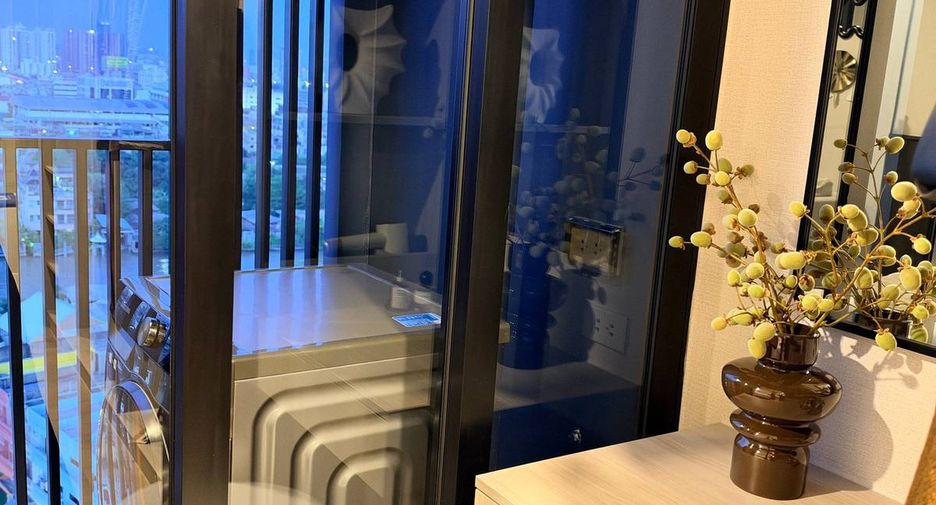 Продажа 1 кровать кондо в Бангкок Нои, Бангкок