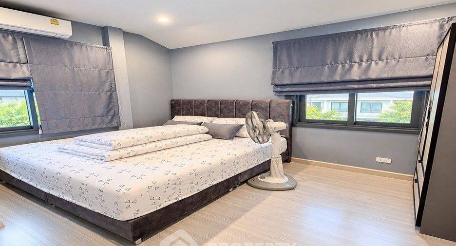 Casa en venta de 4 habitaciones en Bang Lamung, Chonburi