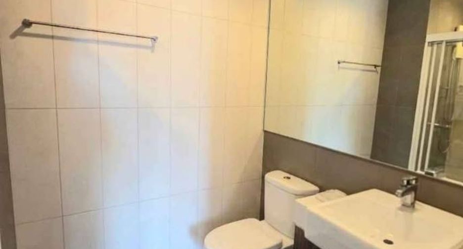For sale 1 bed condo in Huai Khwang, Bangkok