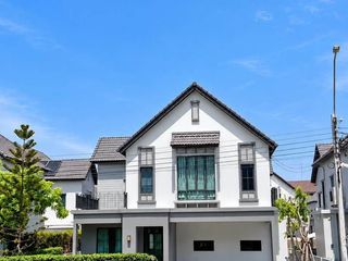 出租 和 出售 3 卧室 独立屋 在 Lat Krabang, 曼谷