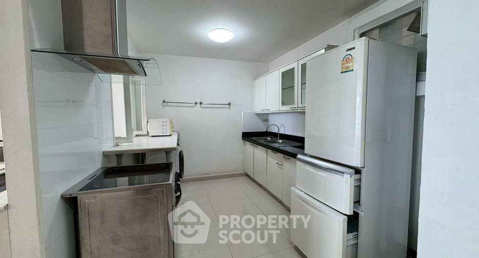 For rent and for sale 2 bedrooms condo in Si Racha, Chonburi